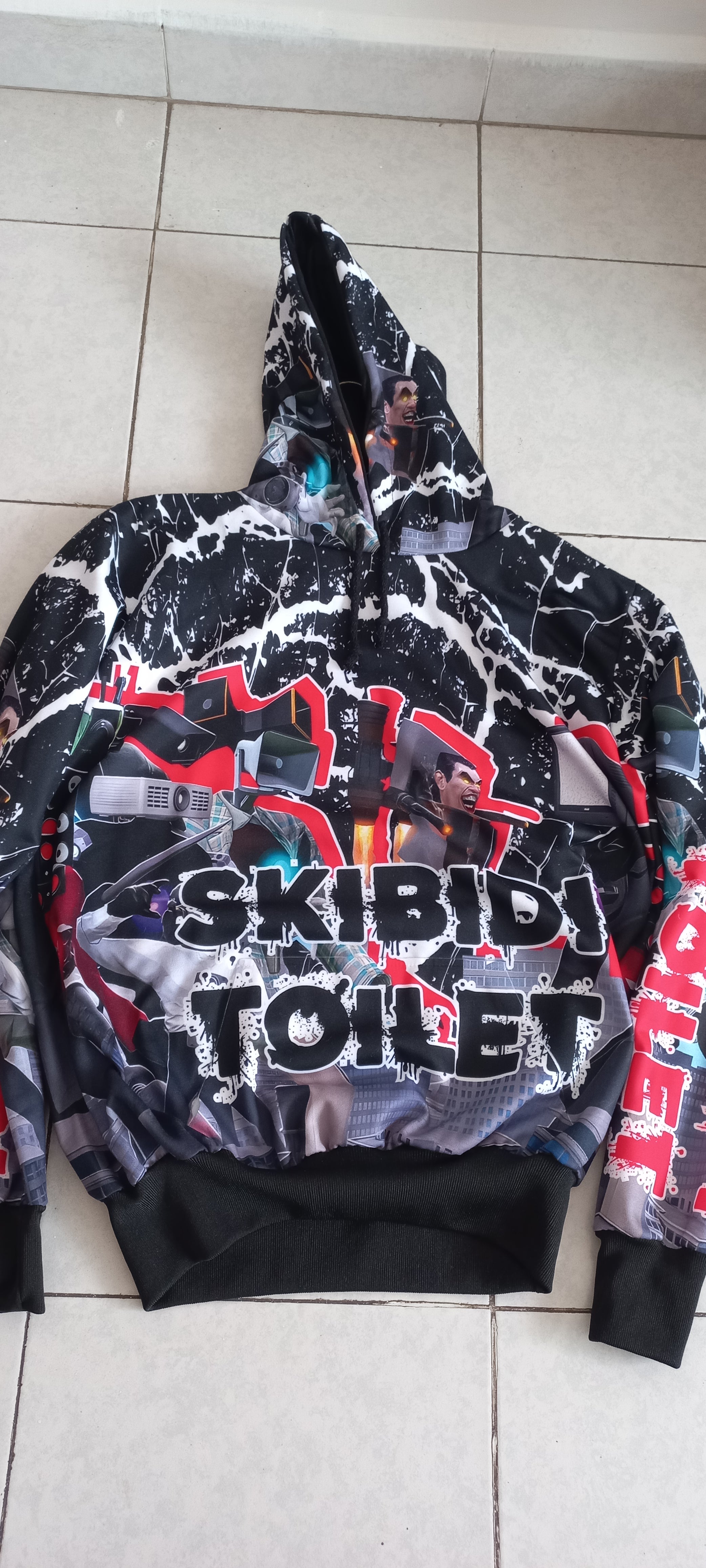 Sudadera Skibidi Toilet Camera Man