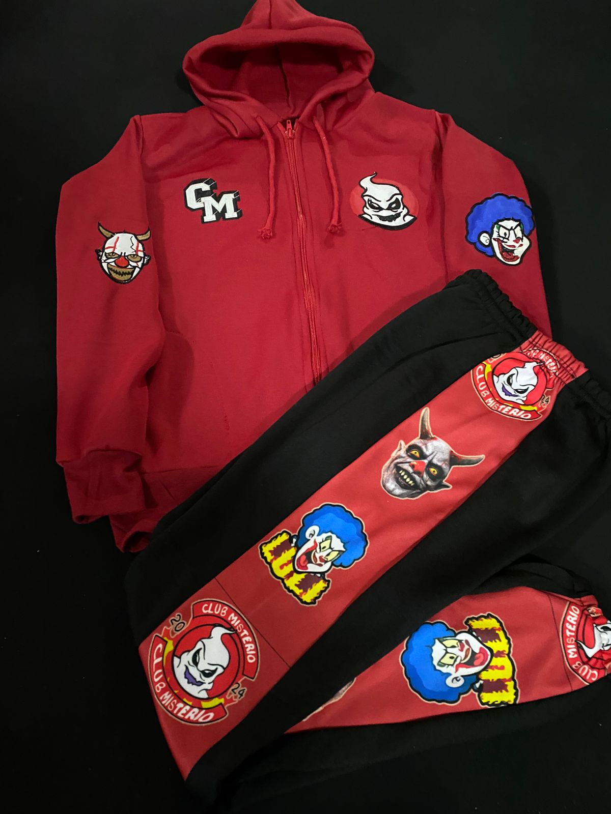 Conjunto Alfa Rojo Club Misterio